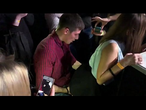 ❤️ రష్యన్ నైట్‌క్లబ్‌లో నిజమైన సెక్స్. 18 ఏళ్ల రష్యన్ అమ్మాయి మలద్వారం మరియు యోనిలో నైట్‌క్లబ్‌లో ఇబ్బంది పెట్టింది ❤ ఫకింగ్ వీడియో te.yespornpics-com.ru ️❤